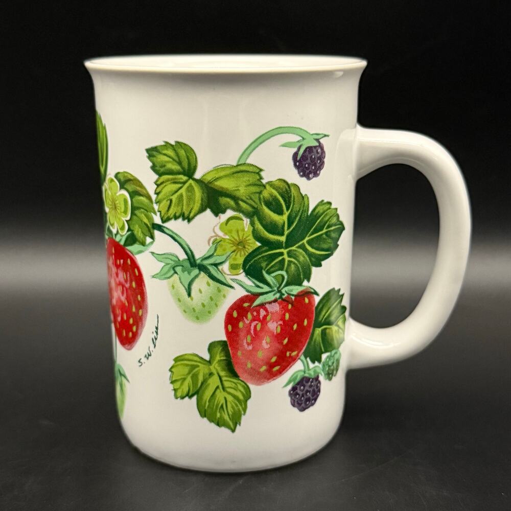 Vintage 1991 Potpourri Press Coffee Mug Tea Cup Fruits Strawberries